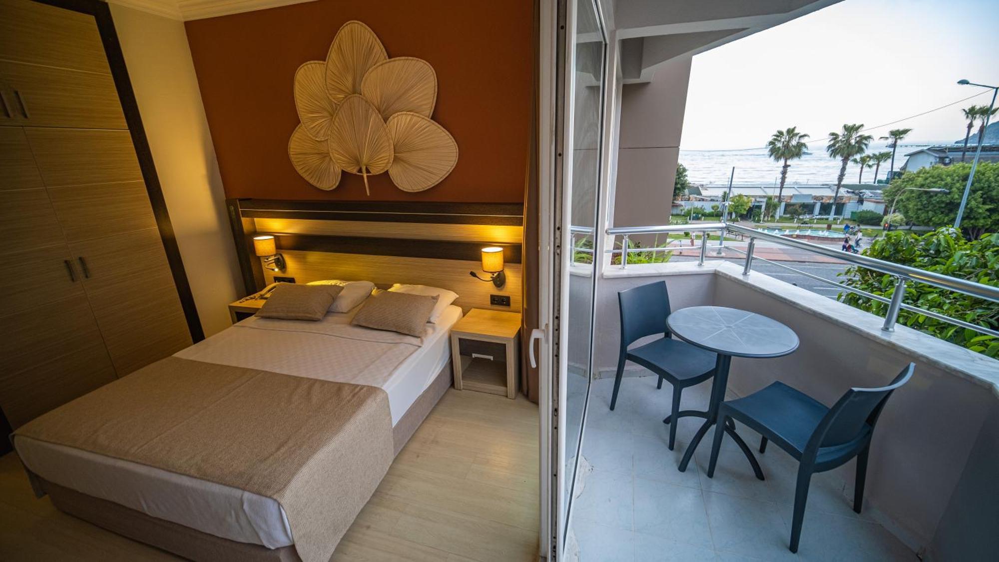 Heritage By Cimen 3*